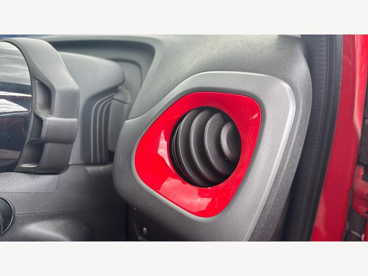 Used Toyota AYGO 2021 for sale - 76701627: Photo 32