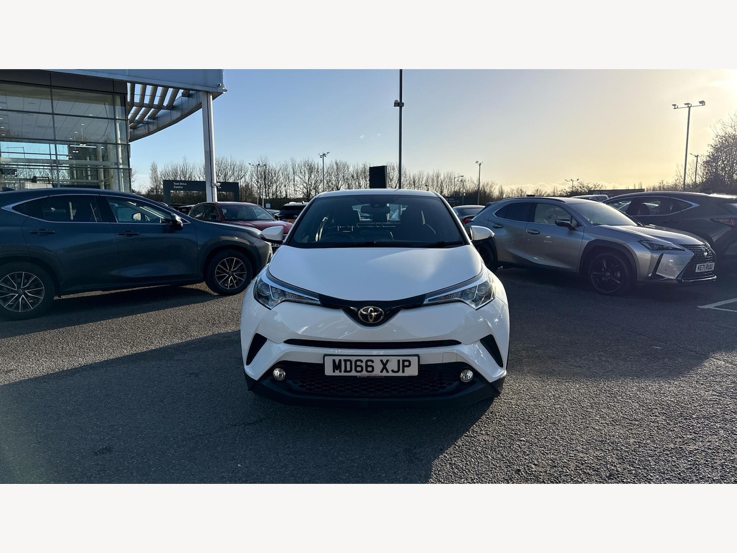 Used Toyota C-HR 2017 for sale - 76913333: Photo 17