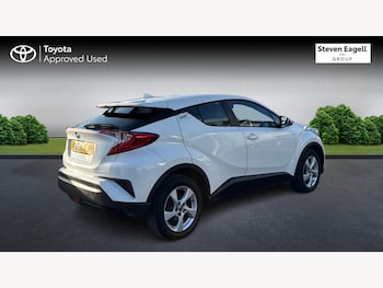 Used Toyota C-HR 2017 for sale - 76913333: Photo