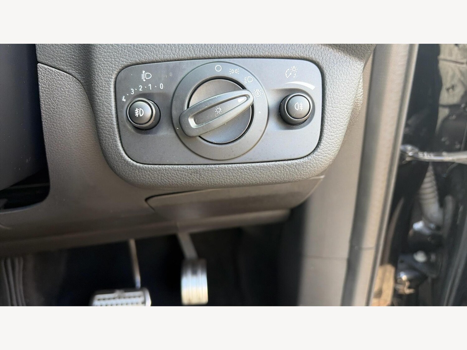 Used Ford Kuga 2018 for sale - 76688755: Photo 30