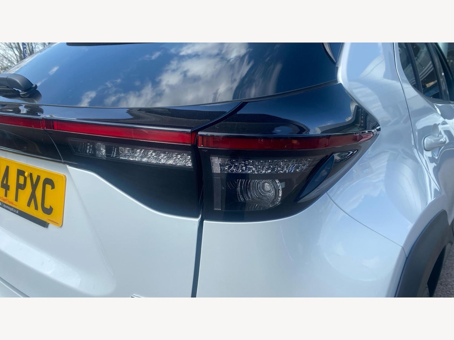 Used Toyota Yaris Cross 2024 for sale - 76424763: Photo 22