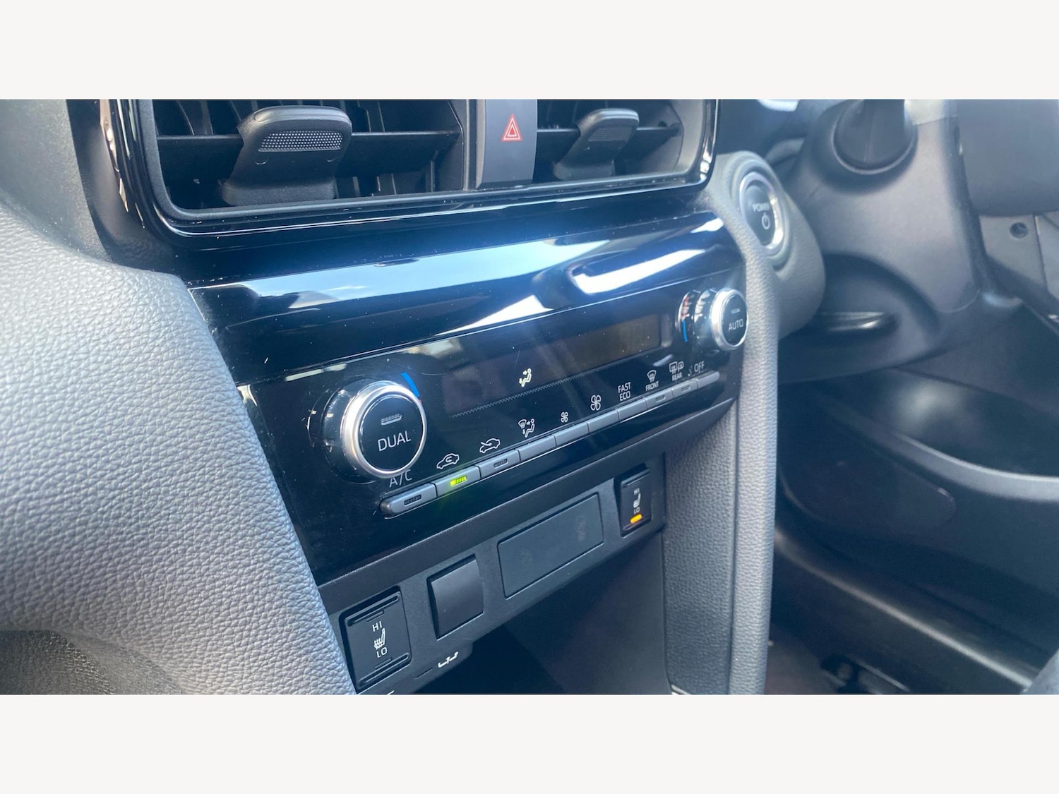 Used Toyota Yaris Cross 2024 for sale - 76424763: Photo 41