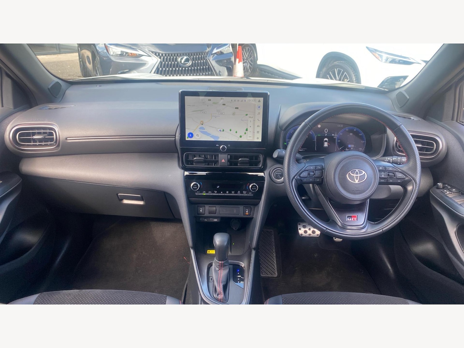 Used Toyota Yaris Cross 2024 for sale - 76424763: Photo 7
