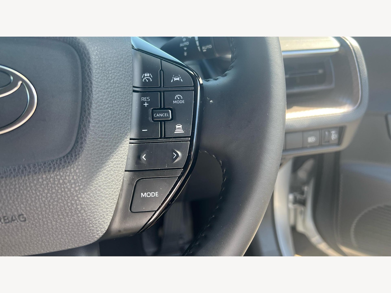 Used Toyota Prius 2024 for sale - 77144480: Photo 14