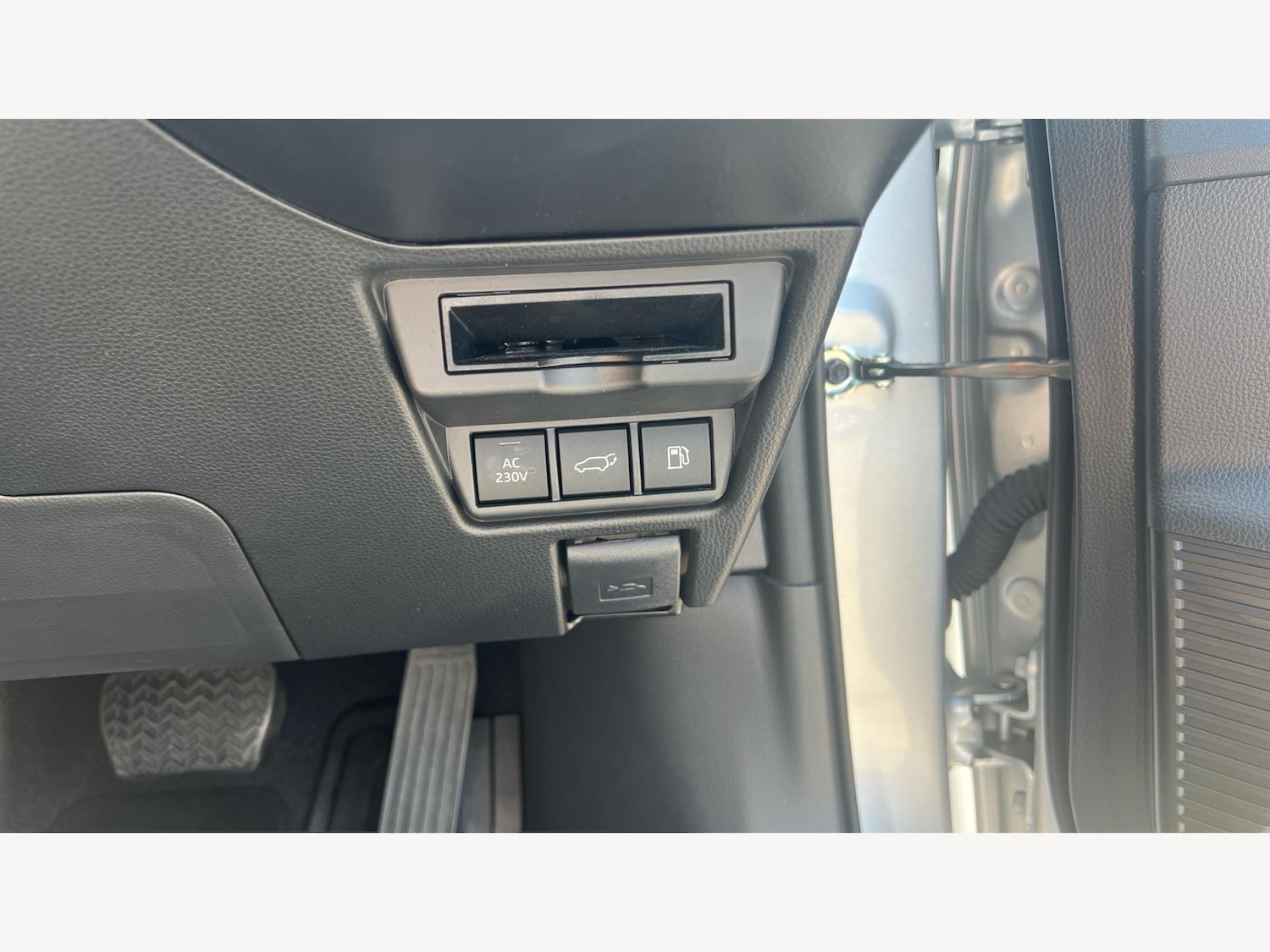 Used Toyota Prius 2024 for sale - 77144480: Photo 16