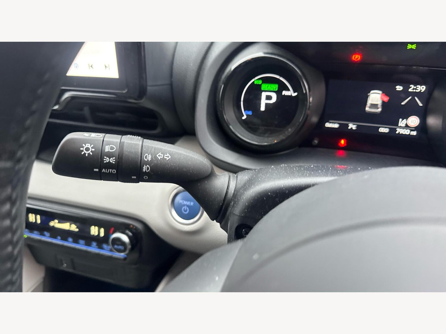 Used Toyota Yaris 2023 for sale - 77468480: Photo 31