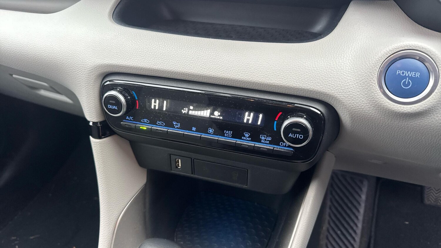 Used Toyota Yaris 2023 for sale - 77468480: Photo 34