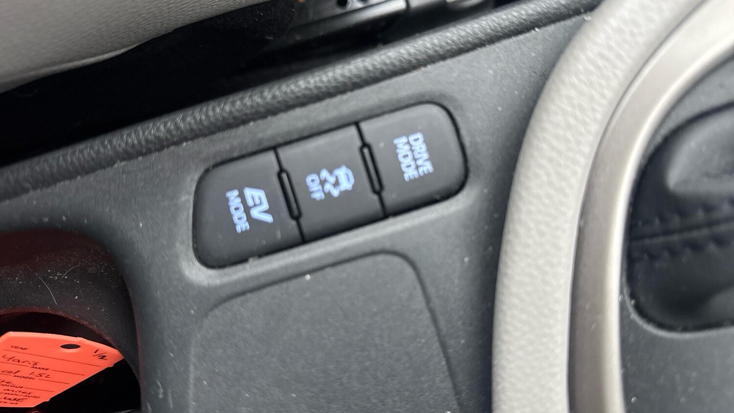 Used Toyota Yaris 2023 for sale - 77468480: Photo 37