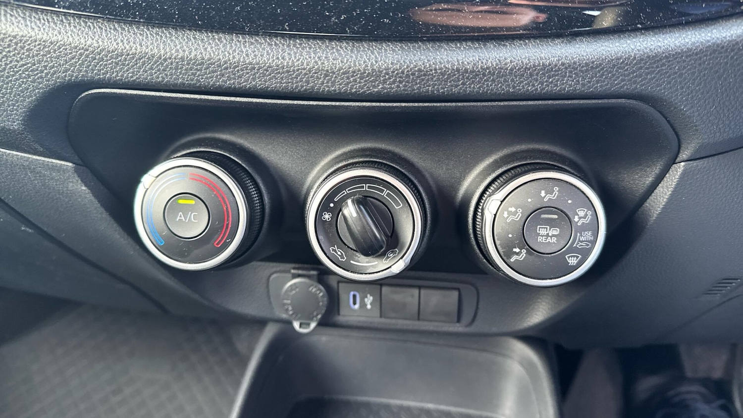 Used Toyota Aygo X 2024 for sale - 77103589: Photo 36