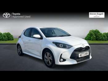 2024 (73) - 1.5 VVT-h Icon Hatchback 5dr Petrol Hybrid E-CVT Euro 6 (s/s) (116 ps)