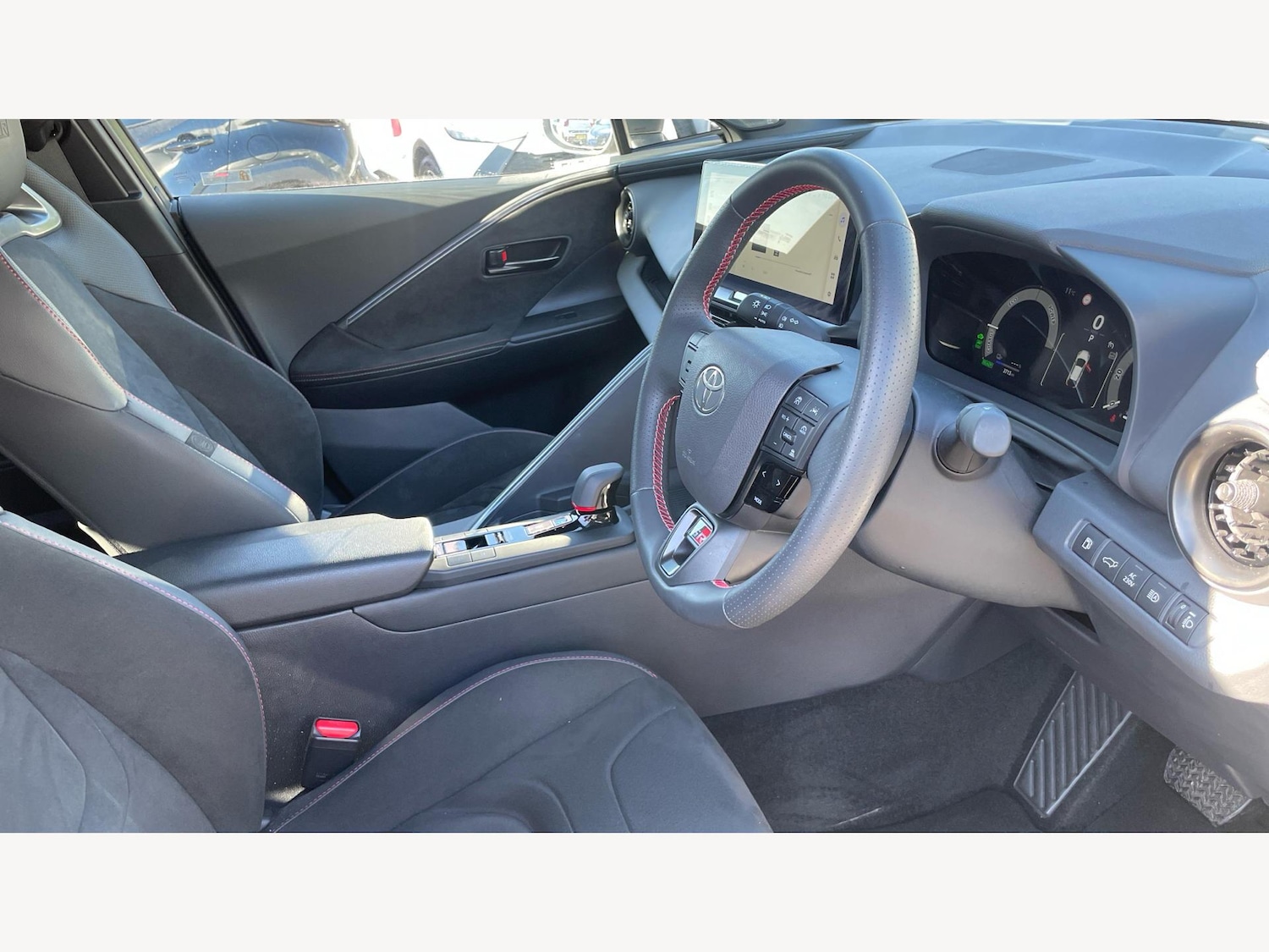 Used Toyota C-HR 2024 for sale - 76866515: Photo 13