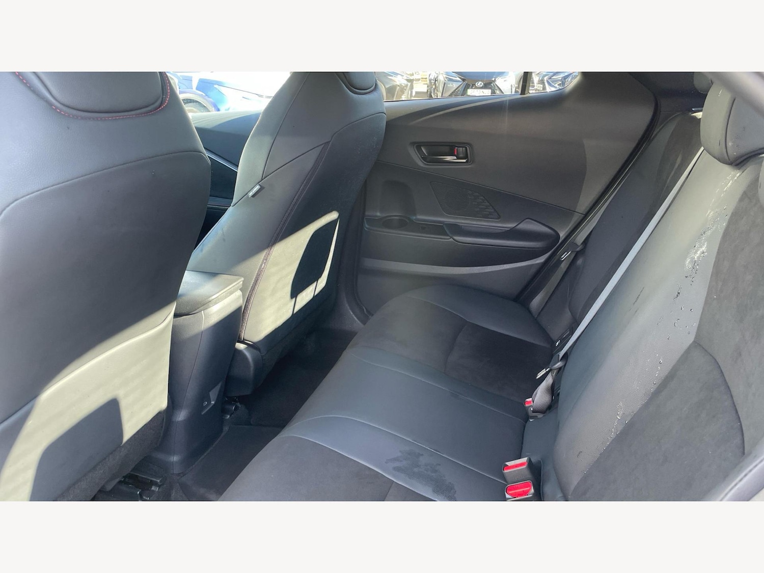 Used Toyota C-HR 2024 for sale - 76866515: Photo 15