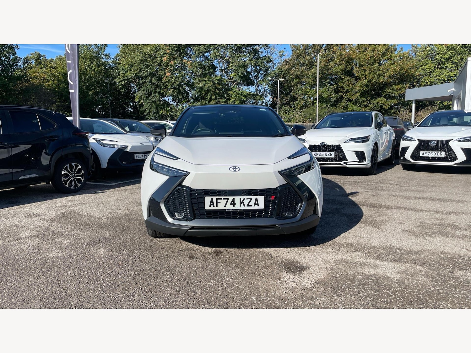 Used Toyota C-HR 2024 for sale - 76866515: Photo 17