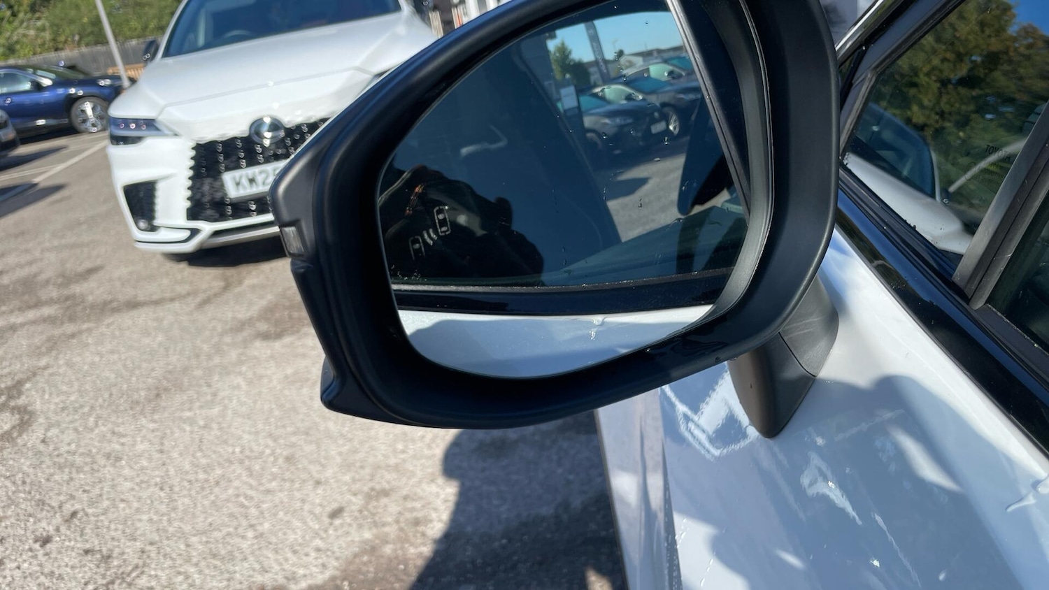 Used Toyota C-HR 2024 for sale - 76866515: Photo 33