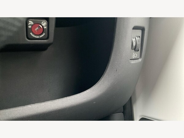 Used Toyota AYGO 2013 for sale - 75990993: Photo 28