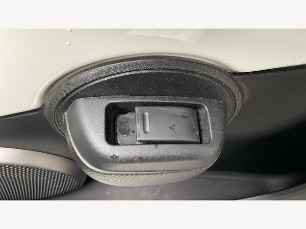 Used Toyota AYGO 2013 for sale - 75990993: Photo 29