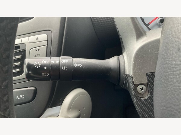 Used Toyota AYGO 2013 for sale - 75990993: Photo 32