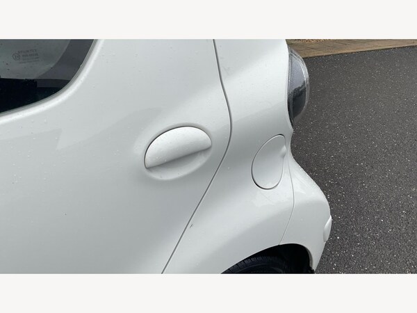 Used Toyota AYGO 2013 for sale - 75990993: Photo 36