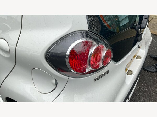 Used Toyota AYGO 2013 for sale - 75990993: Photo 37