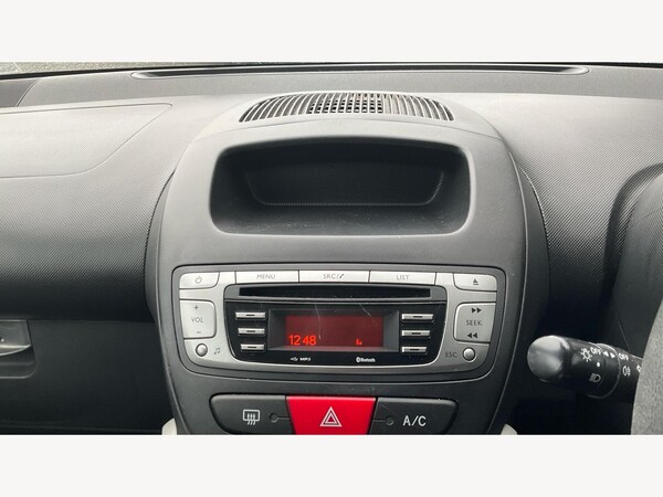 Used Toyota AYGO 2013 for sale - 75990993: Photo 9