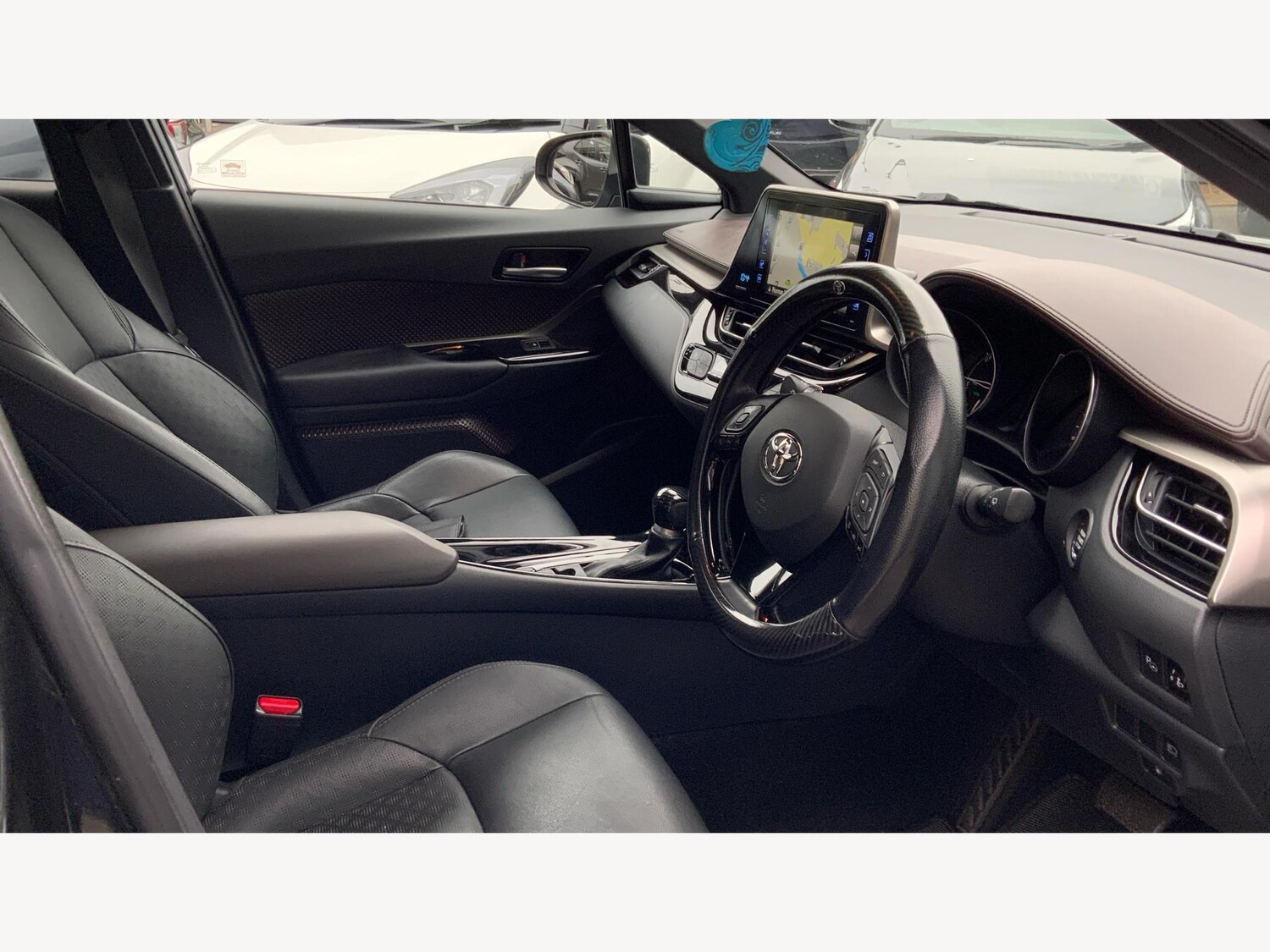 Used Toyota C-HR 2019 for sale - 76389200: Photo 13