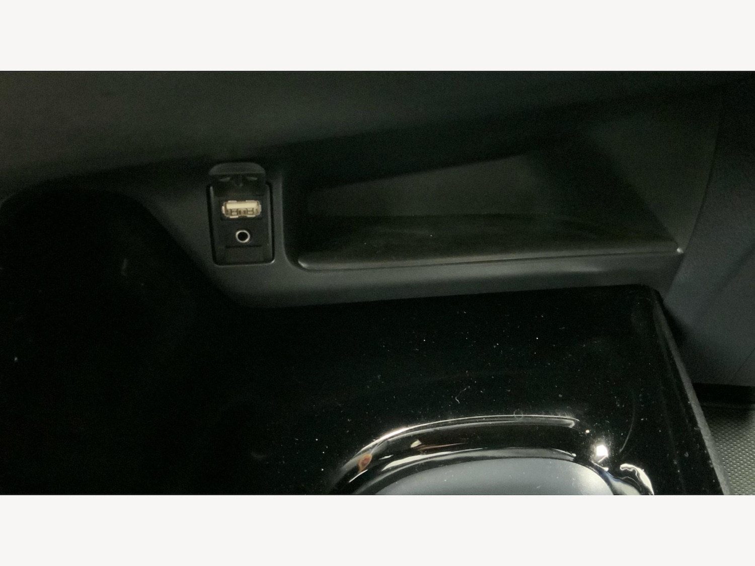 Used Toyota C-HR 2019 for sale - 76389200: Photo 26