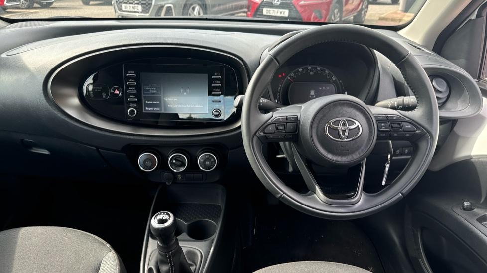 Used Toyota Aygo X 2023 for sale - 76423544: Photo 11