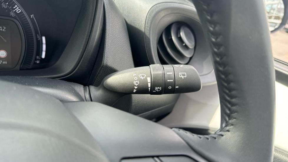 Used Toyota Aygo X 2023 for sale - 76423544: Photo 19