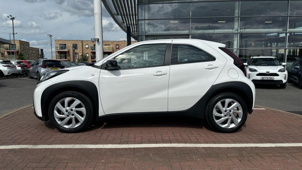 Used Toyota Aygo X 2023 for sale - 76423544: Photo 7