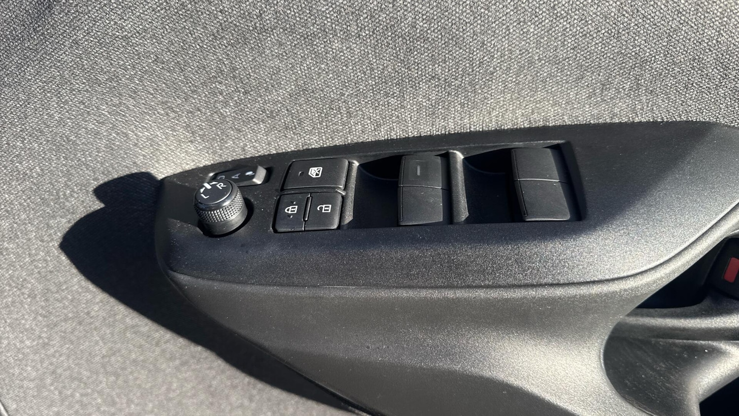 Used Toyota Yaris Cross 2022 for sale - 77109809: Photo 40