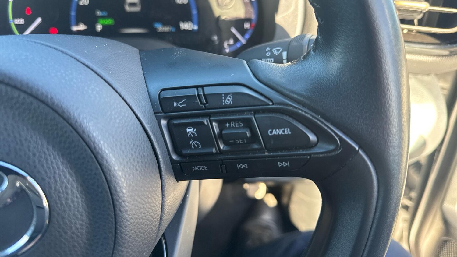 Used Toyota Yaris Cross 2022 for sale - 77109809: Photo 42