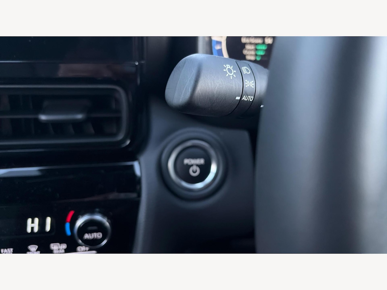 Used Toyota Yaris Cross 2025 for sale - 77155759: Photo 26