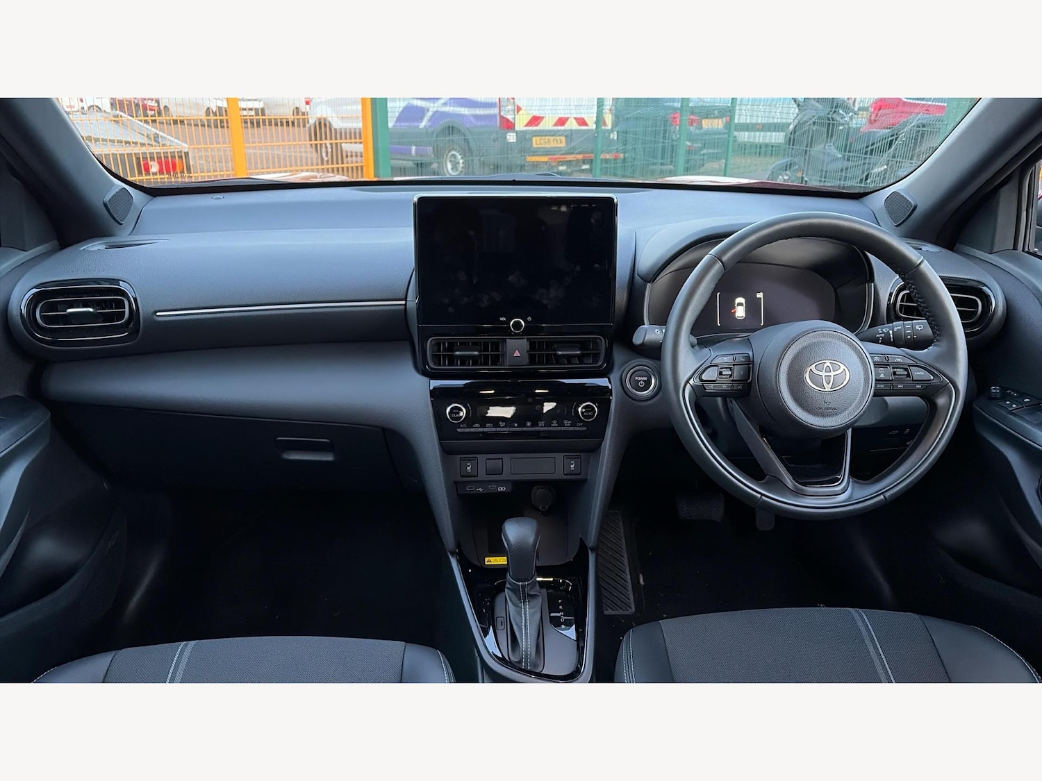 Used Toyota Yaris Cross 2025 for sale - 77155759: Photo 7