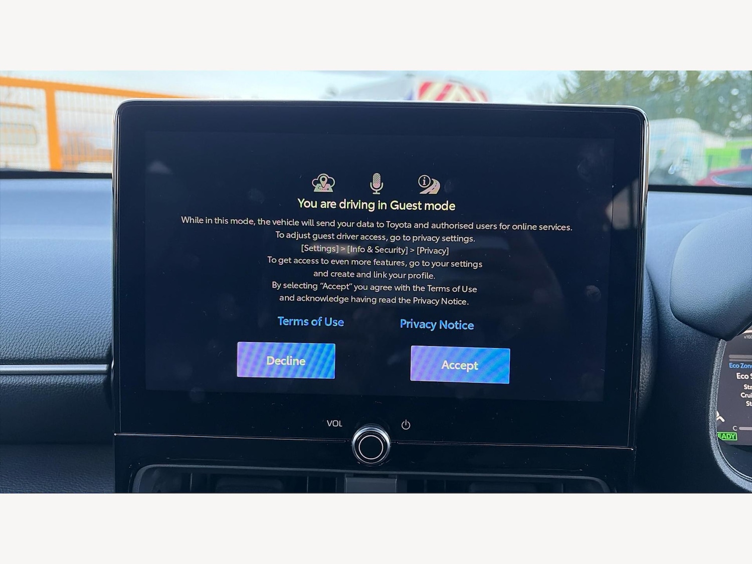 Used Toyota Yaris Cross 2025 for sale - 77155759: Photo 9