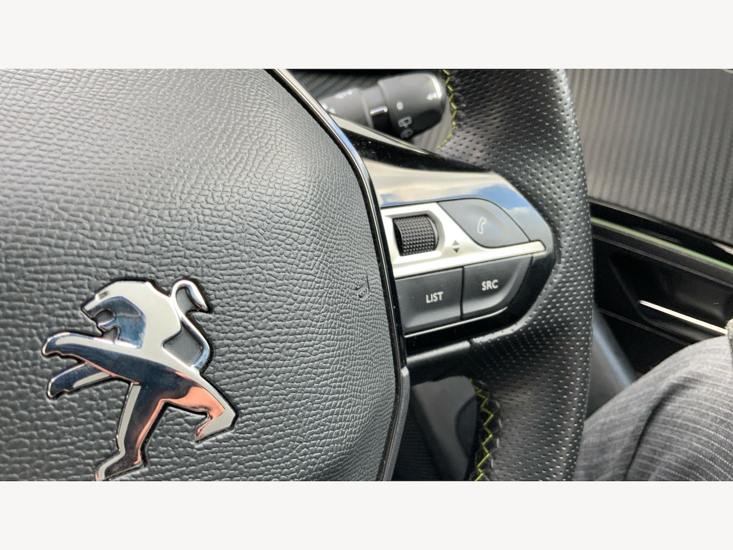 Used Peugeot E-2008 2021 for sale - 76042614: Photo 26