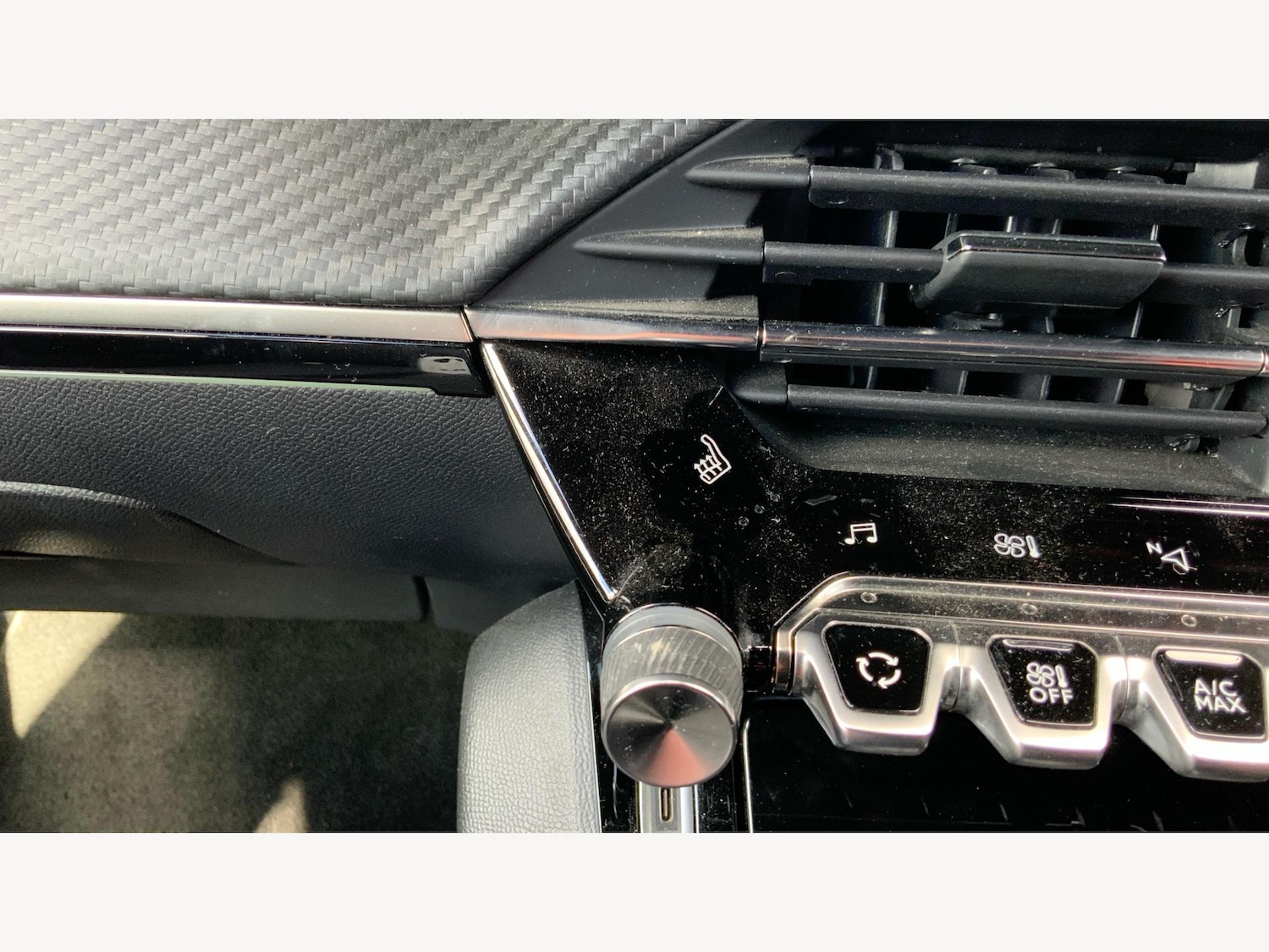 Used Peugeot E-2008 2021 for sale - 76042614: Photo 36