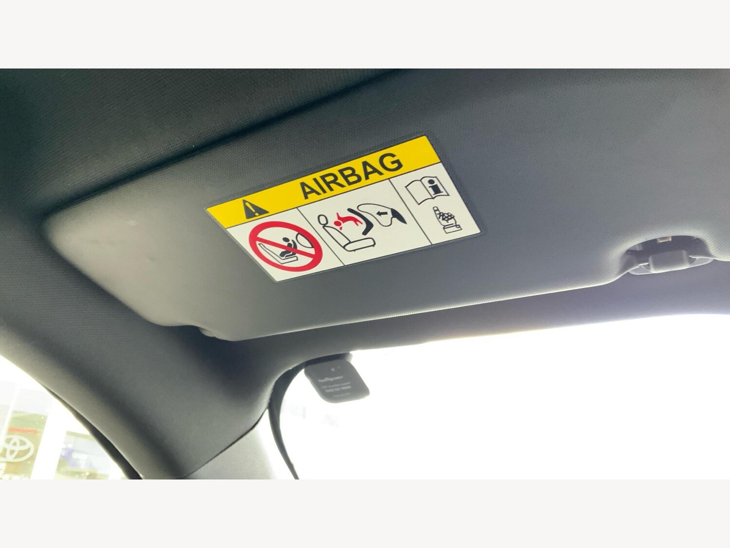 Used Peugeot E-2008 2021 for sale - 76042614: Photo 44