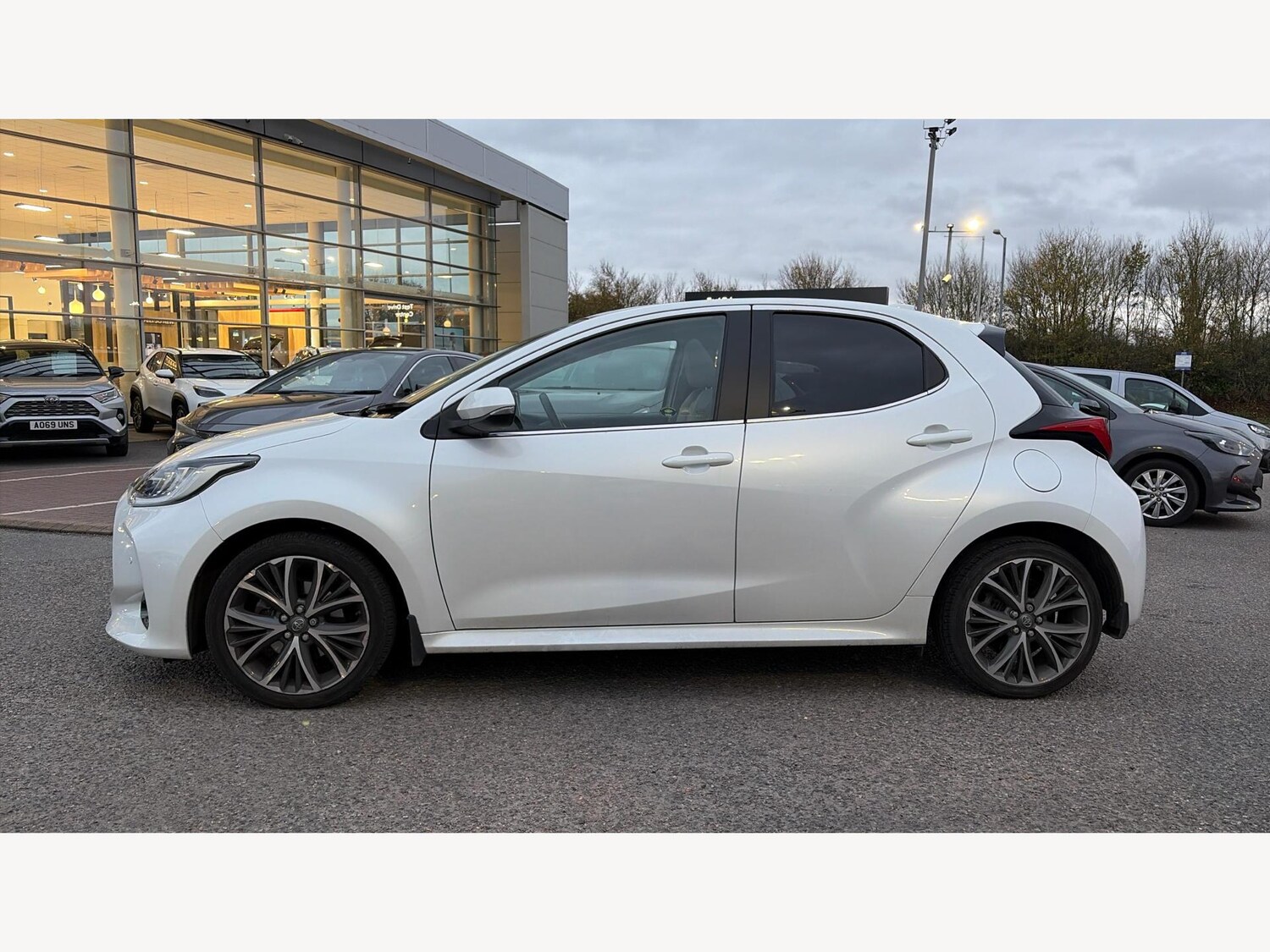 Used Toyota Yaris 2023 for sale - 76472766: Photo 19