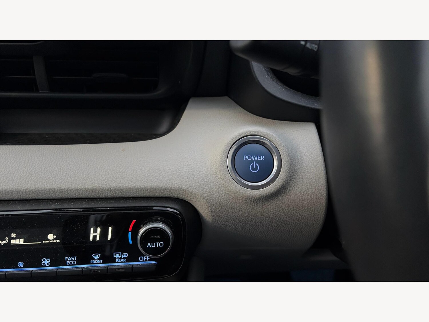 Used Toyota Yaris 2023 for sale - 76472766: Photo 26