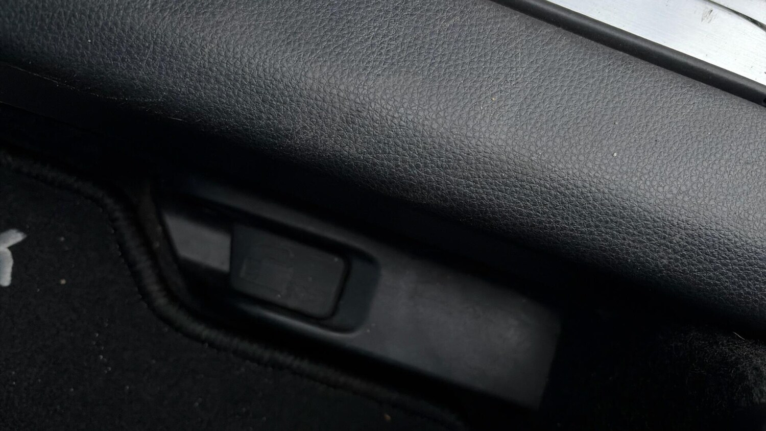 Used Toyota Yaris 2023 for sale - 76472766: Photo 37