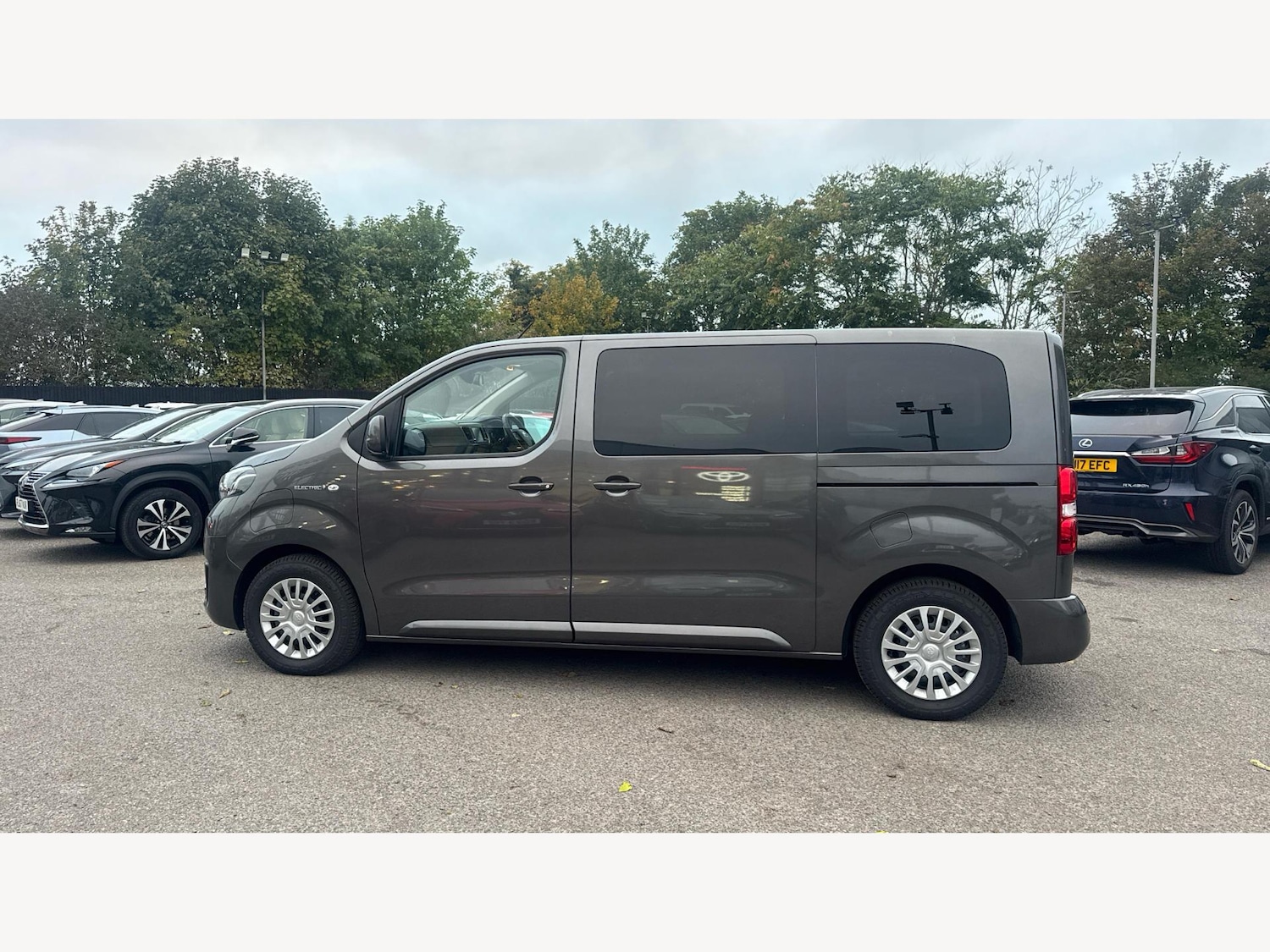 Used Toyota PROACE CITY Verso 2024 for sale - 76269836: Photo 19