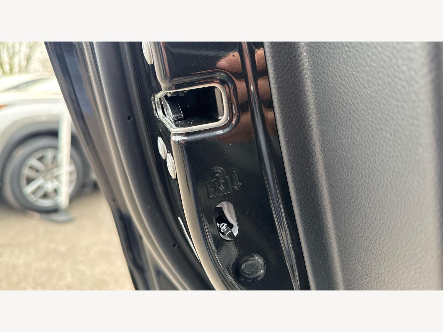 Used Toyota Yaris Cross 2024 for sale - 78087201: Photo 26