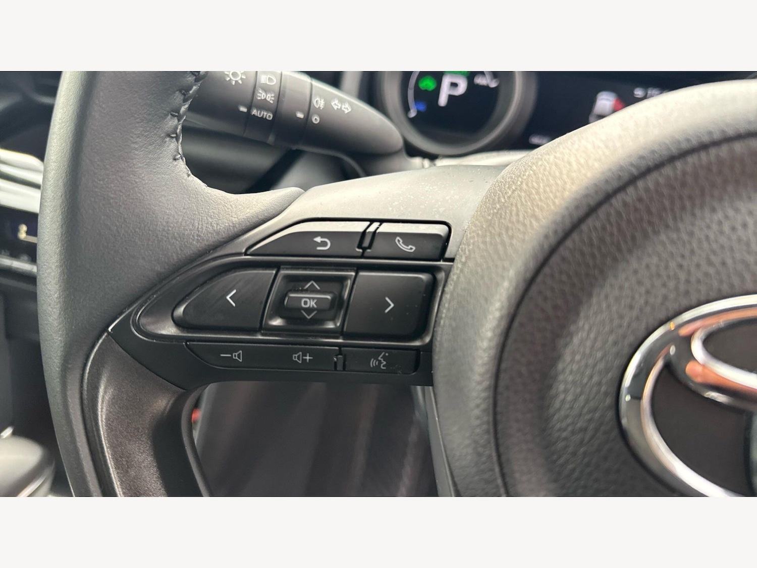 Used Toyota Yaris Cross 2024 for sale - 78087201: Photo 35