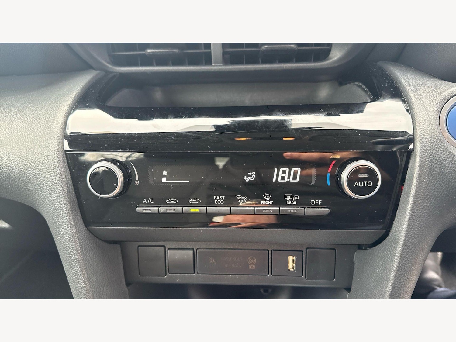 Used Toyota Yaris Cross 2024 for sale - 78087201: Photo 39