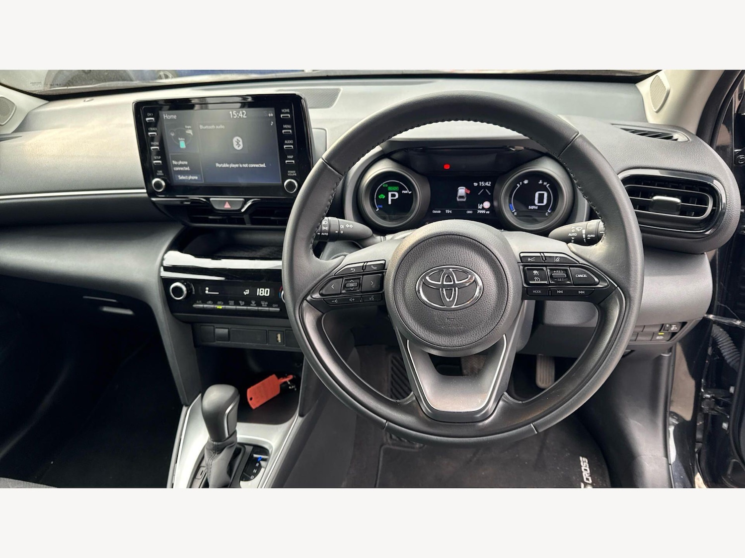 Used Toyota Yaris Cross 2024 for sale - 78087201: Photo 8