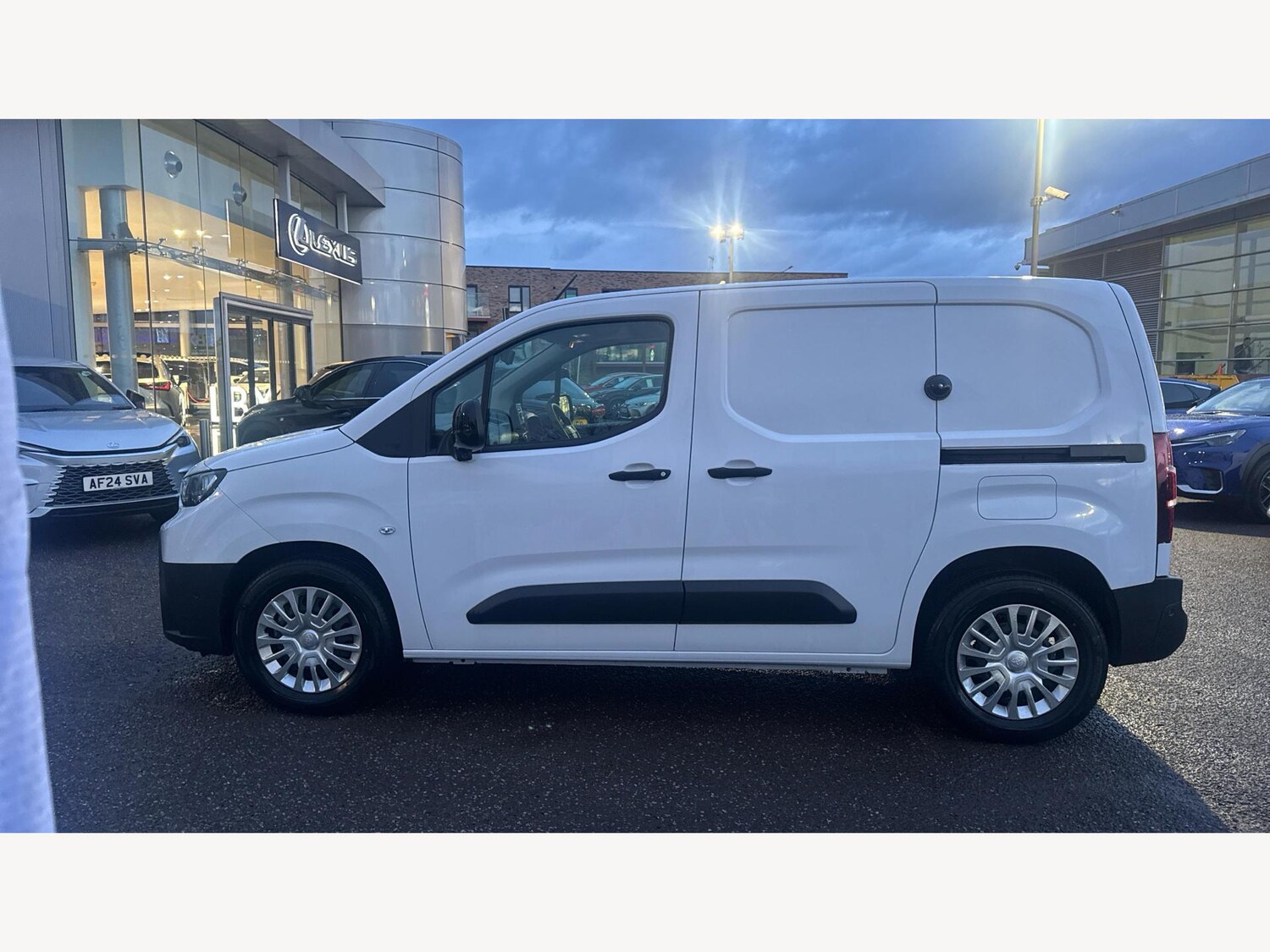 Used Toyota ProAce 2025 for sale - 77598076: Photo 19