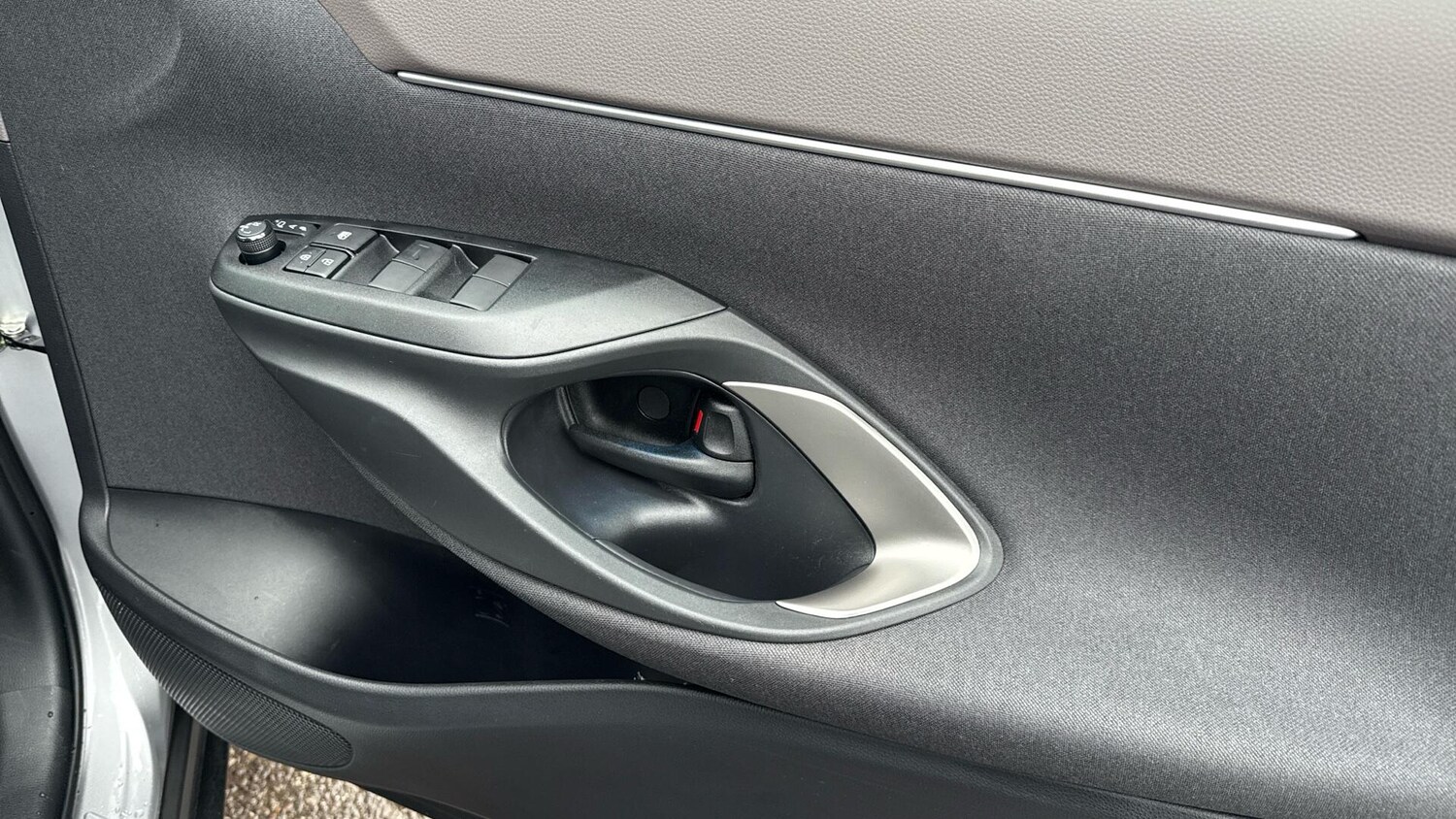 Used Toyota Yaris Cross 2023 for sale - 77190716: Photo 32