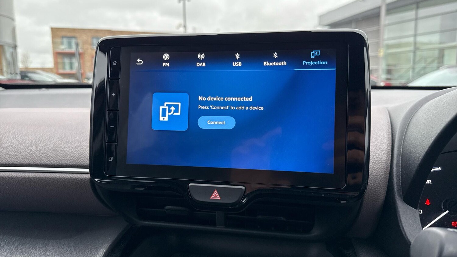 Used Toyota Yaris Cross 2023 for sale - 77190716: Photo 42