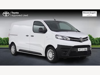 Toyota ProAce feature image