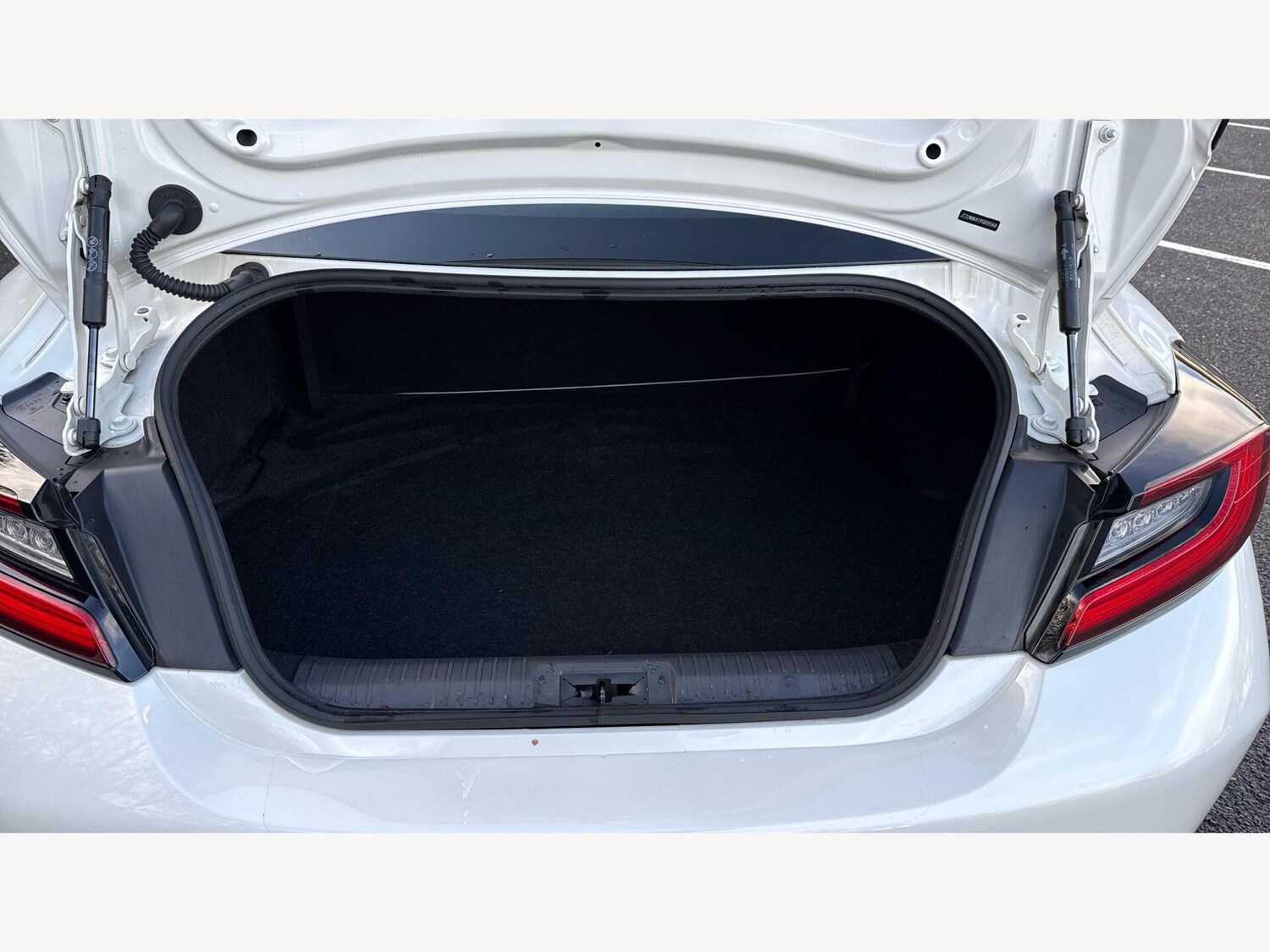 Used Toyota GR86 2023 for sale - 78073080: Photo 16